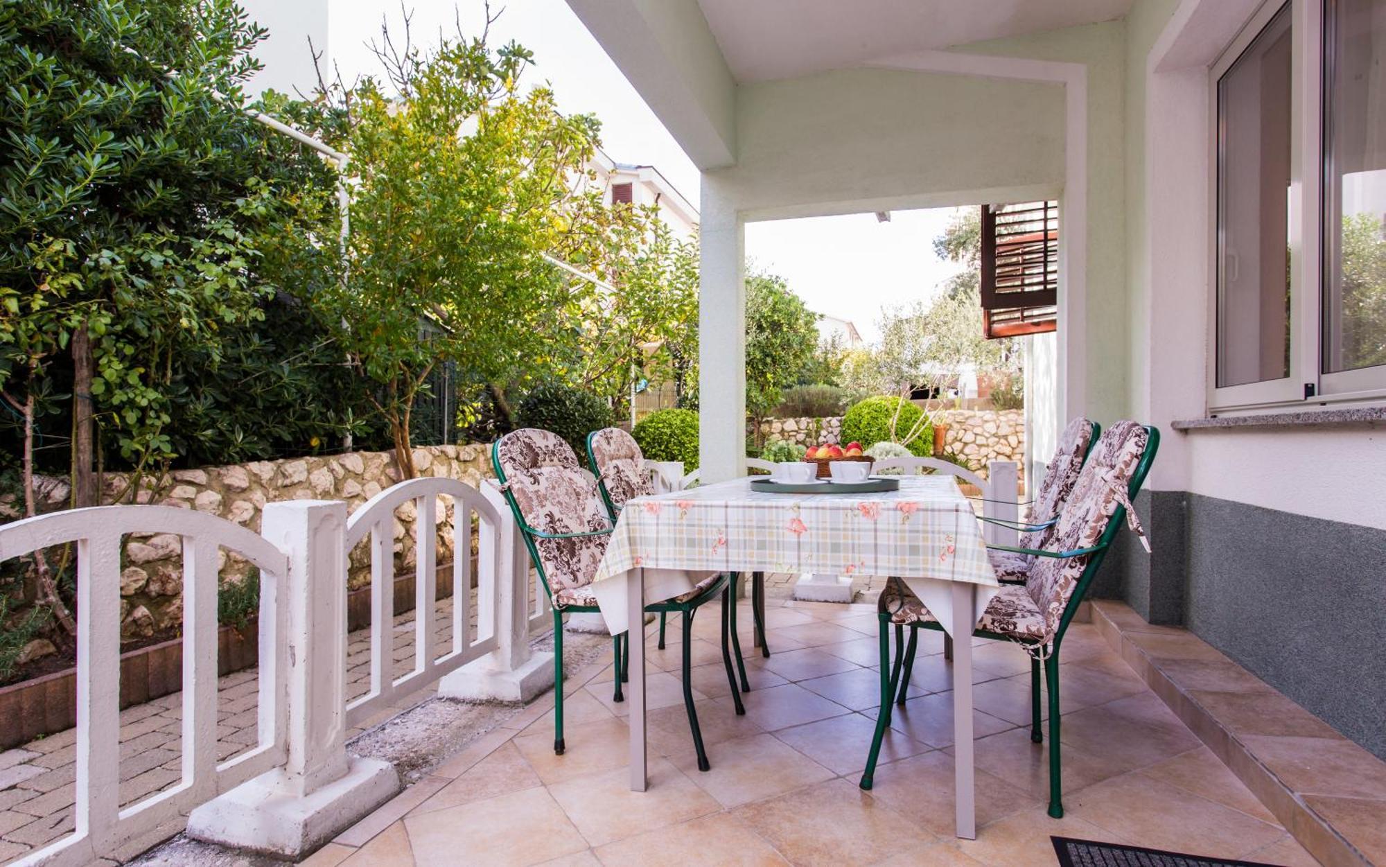 Apartments Luka 3 Baška Eksteriør billede